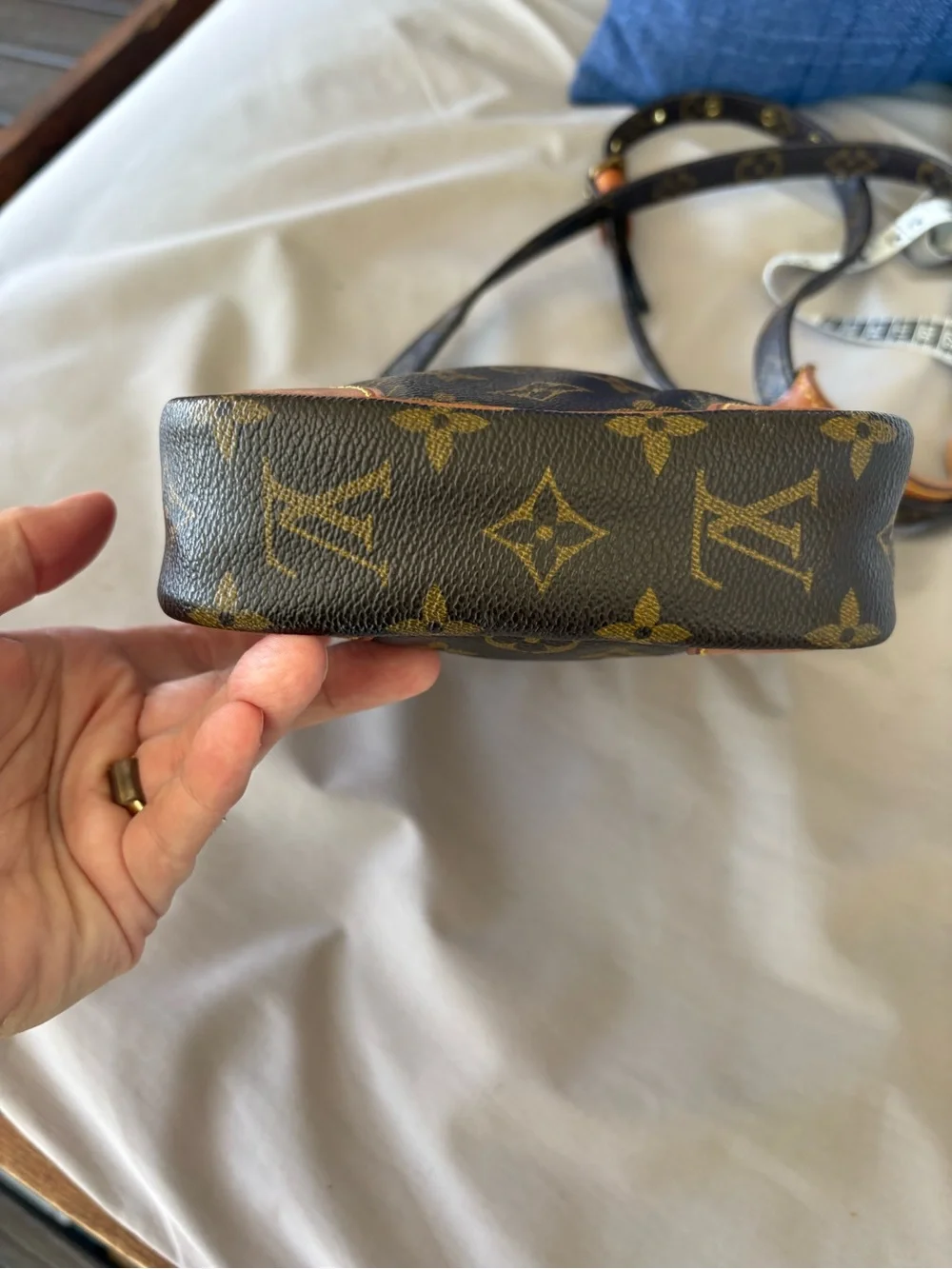 Vintage Louis Vuitton Monogram Danube 21 Crossbody Bag SL8905 - Picture 7 of 13
